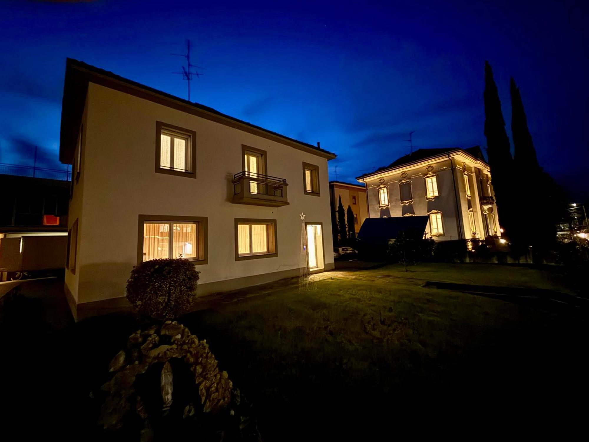 Villa Manzoni Meda Экстерьер фото